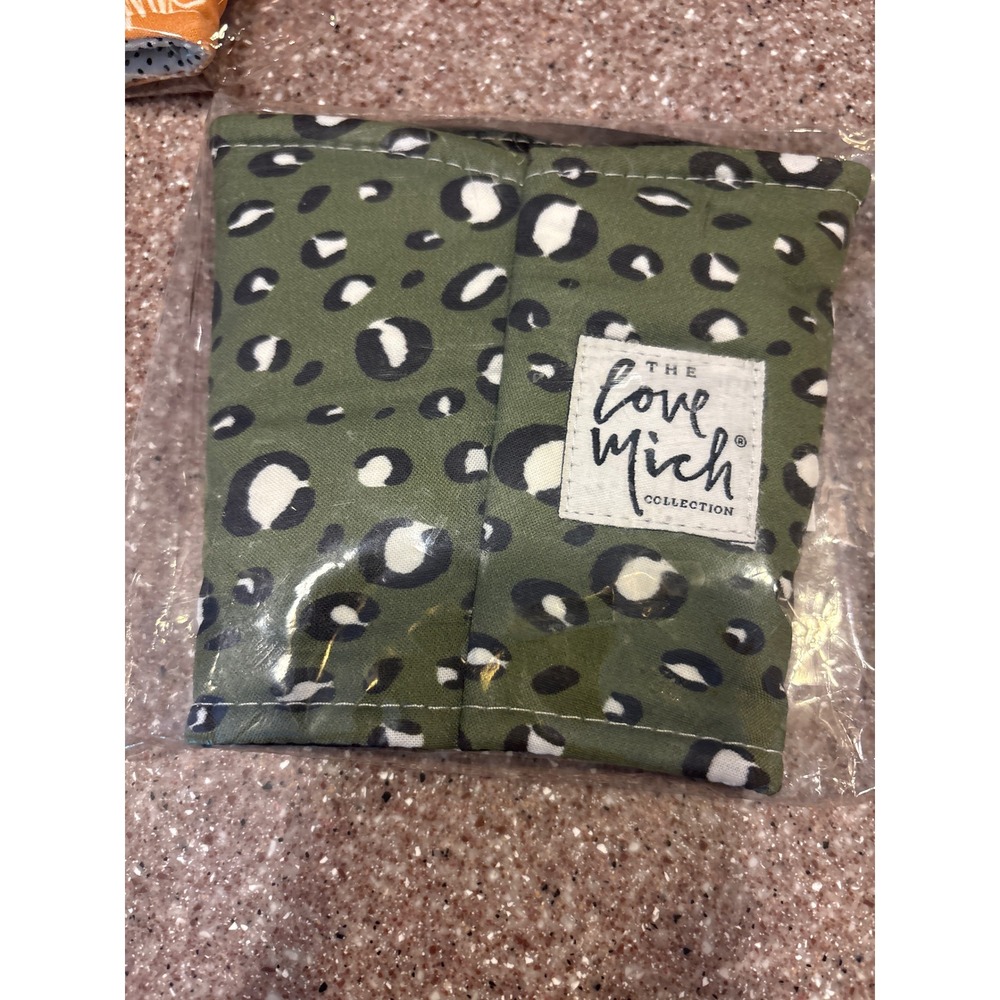 The Love Mich Collection Regular Coffee Cozy Bundle Mama Pink Green Leopard 3pk - Picture 3 of 7